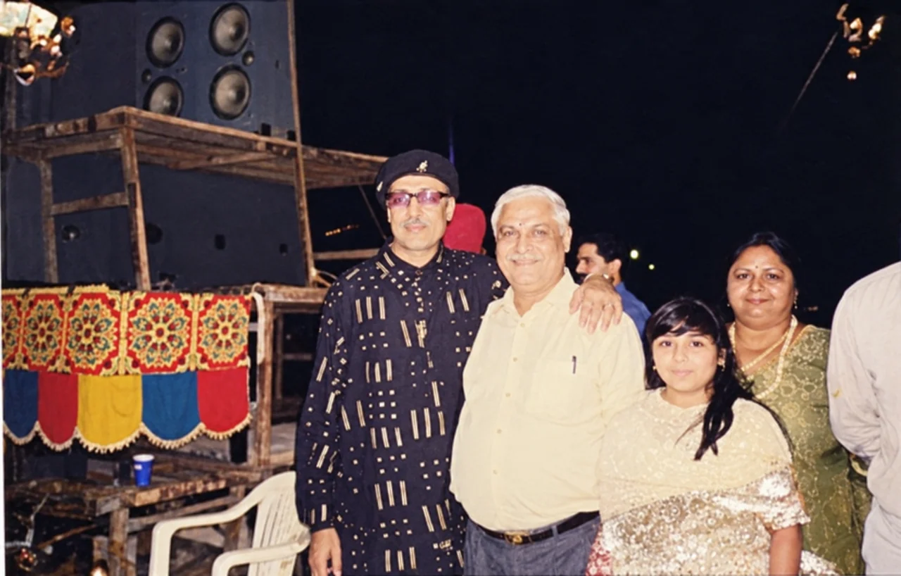 With Special People — photograph 7